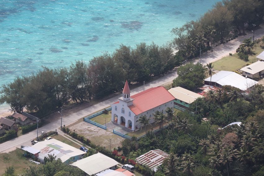 Village in Raivavae - Austral Islands - French Polynesia