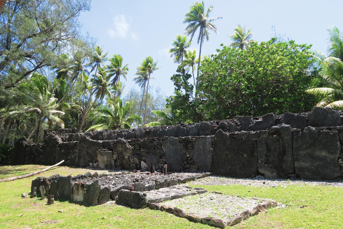 Marae Manunu - Huahine