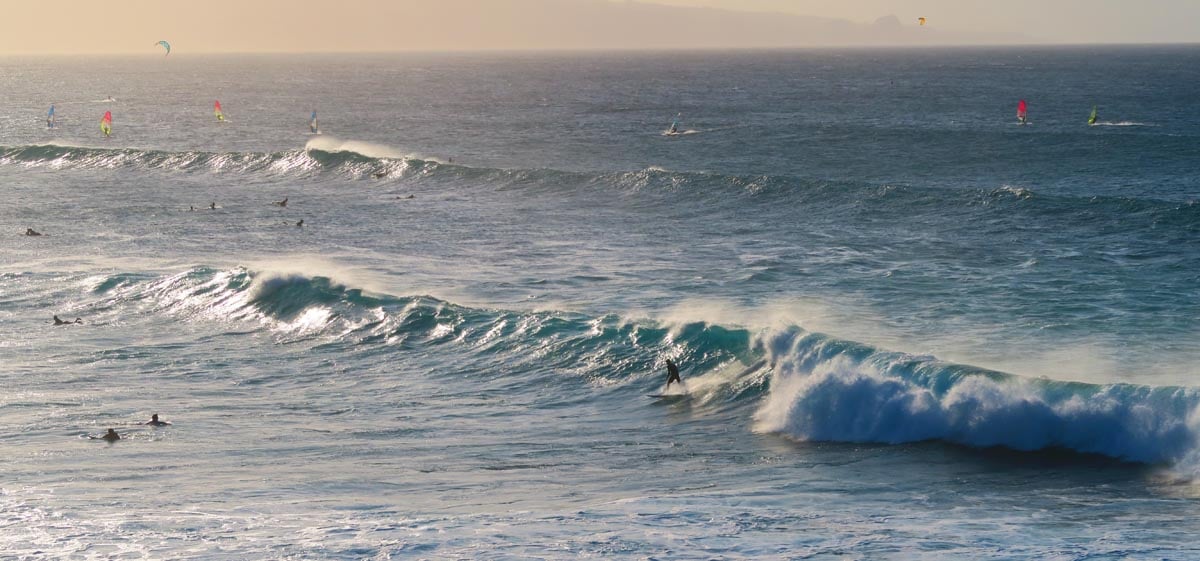 Wave surfing in Ho’okipa Beach - Maui - Hawaii