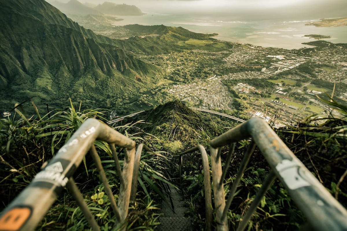 Stairway to Heaven hike - Oahu - by Yuma Kim