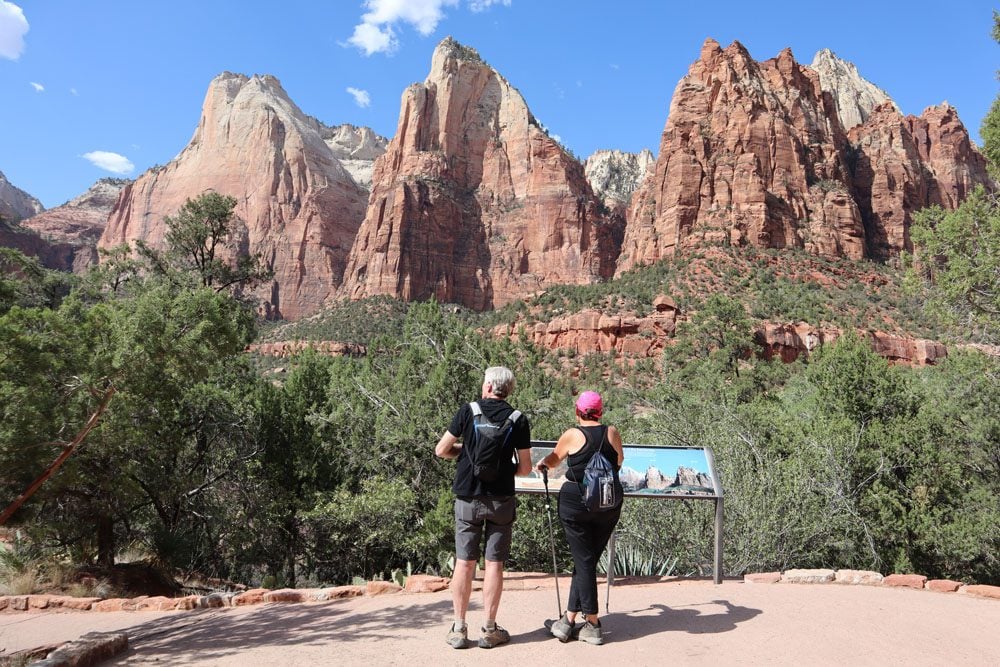 Court of the Patriarchs Viewpoint - zion national park