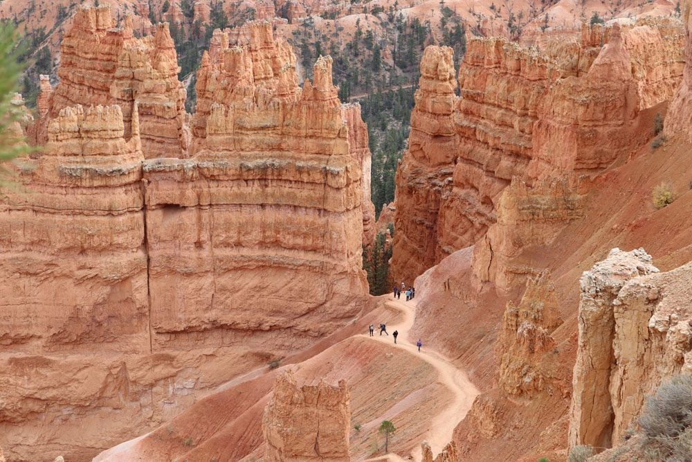 Navajo Loop trail - hiking bryce canyon