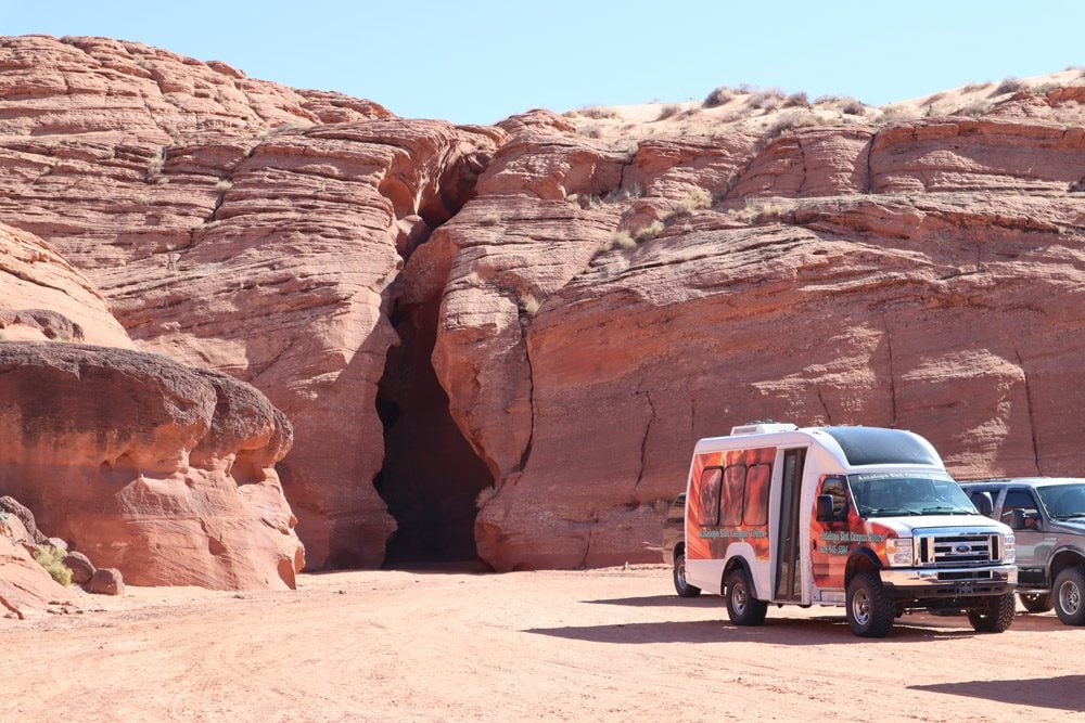 entrance to antelope canyon