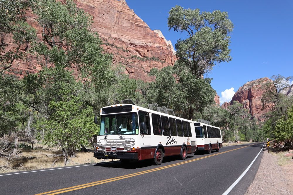 public shuttle bus in zion national park