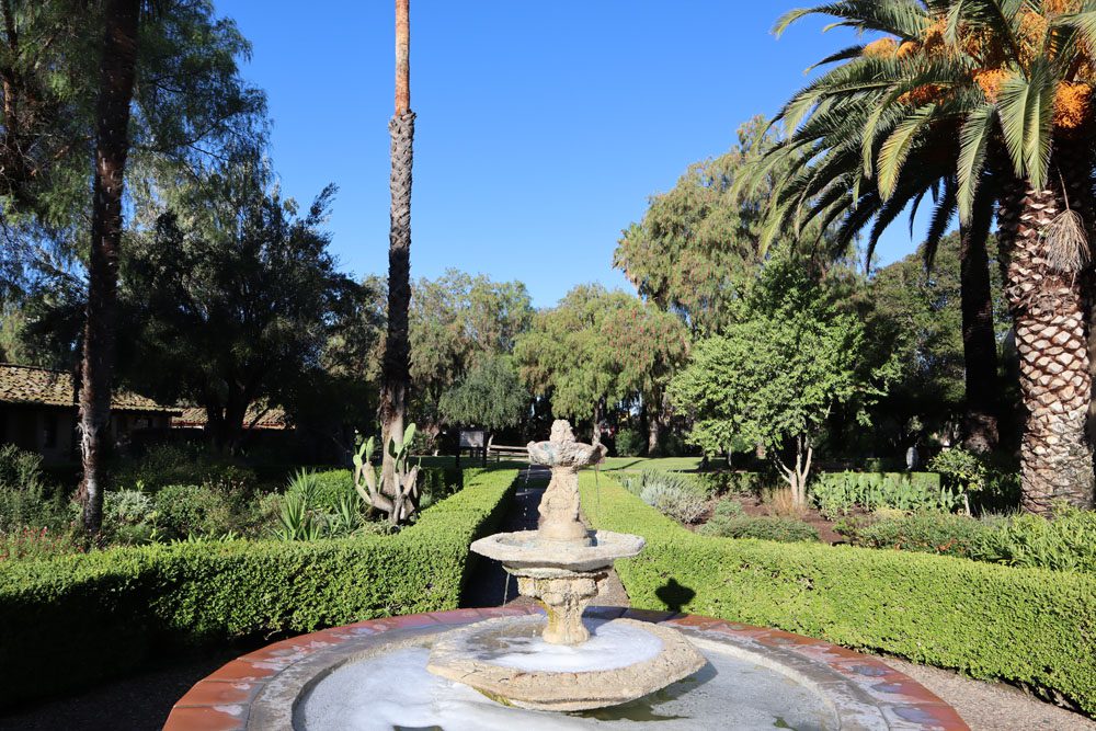 Mission Santa Inés, solvang california gardens