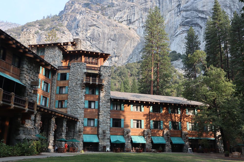 The Ahwahnee hotel Yosemite - exterior