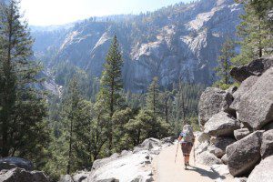 The Best hikes in Yosemite - post cover