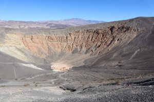 2 days in death valley itinerary - post cover