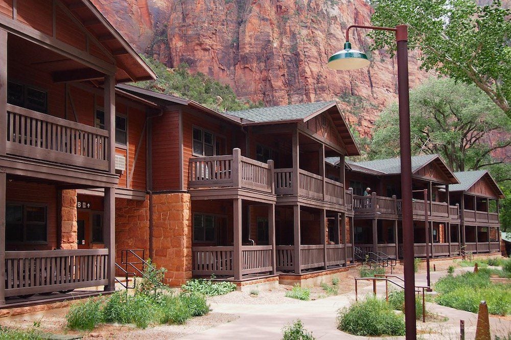 Zion lodge - where to stay in zion national park - by McGhiever