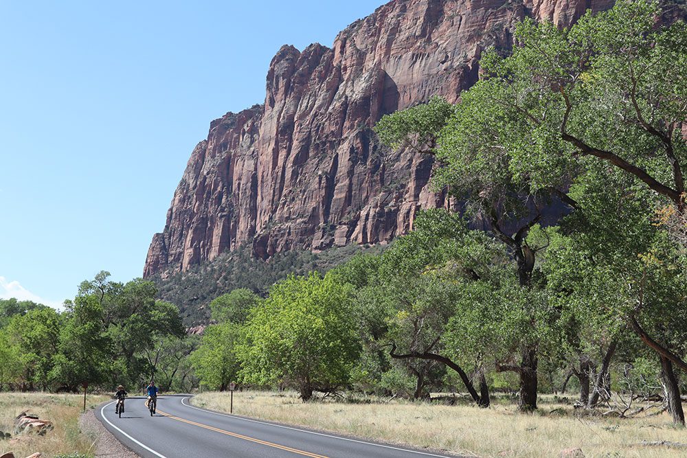 cycling in zion canyon