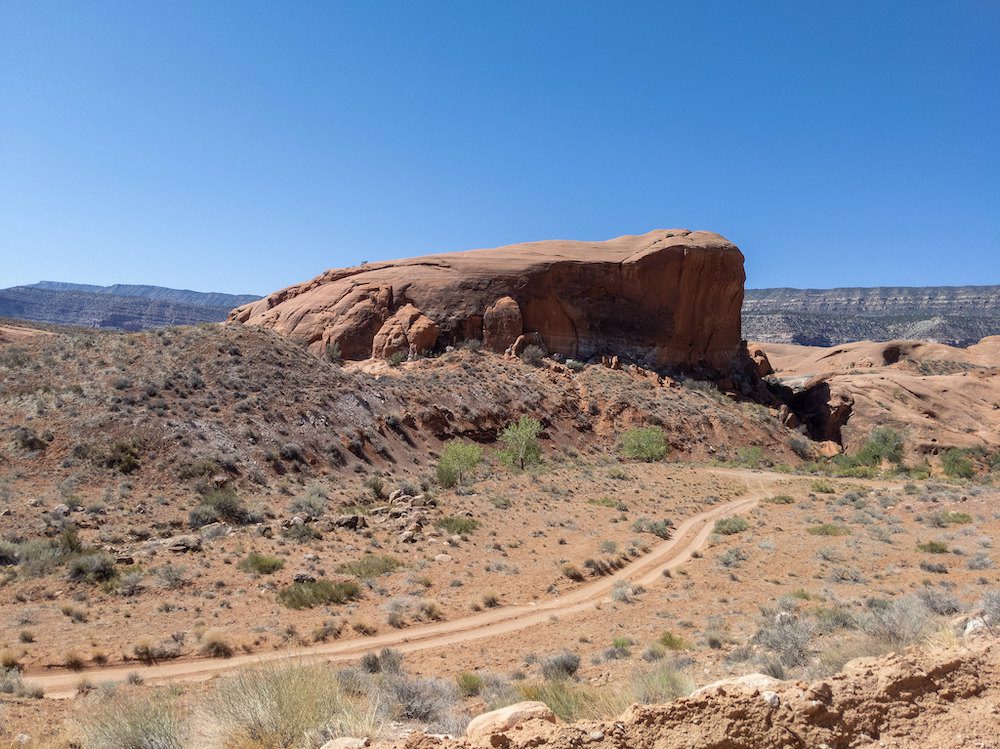 Hole in the rock - Grand Staircase - Utah - by Matthew Dillon