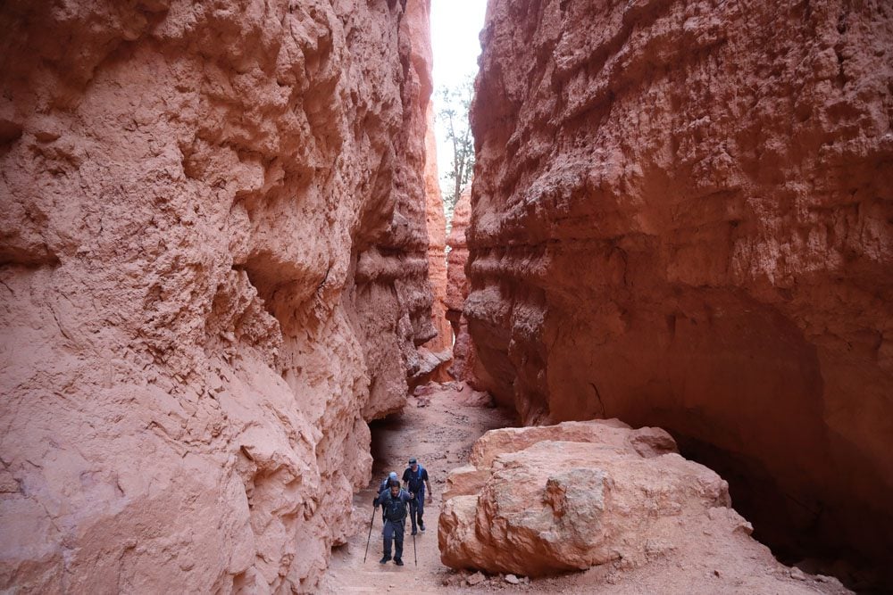 Passing through Wall Street - Navajo Loop Trail - Bryce Canyon