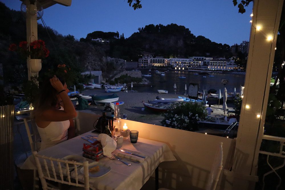 Trattoria Il Barcaiolo - romantic restaurant - taormina Sicily