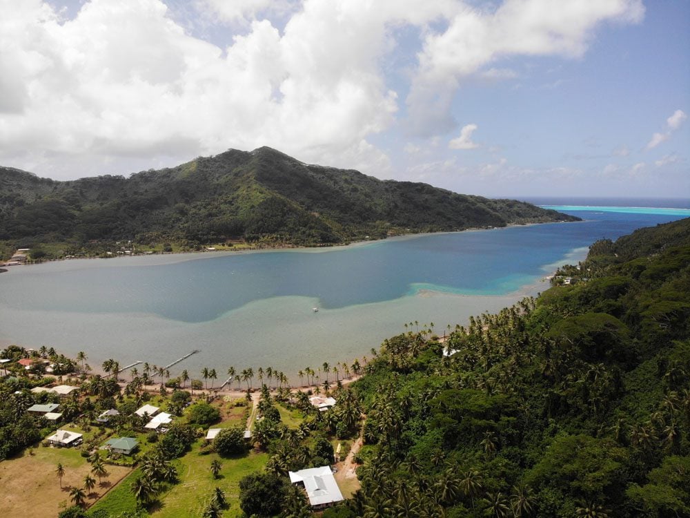 Faaaha-Bay-Tahaa-French-Polynesia