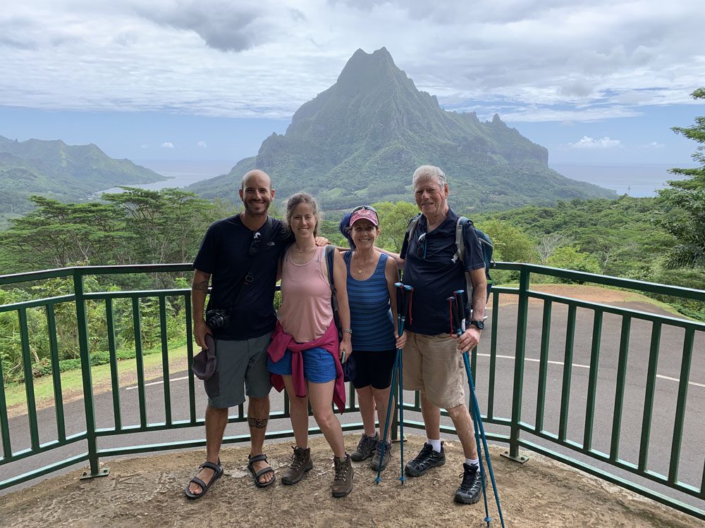 Family in Belvedere - Moorea - French Polynesia