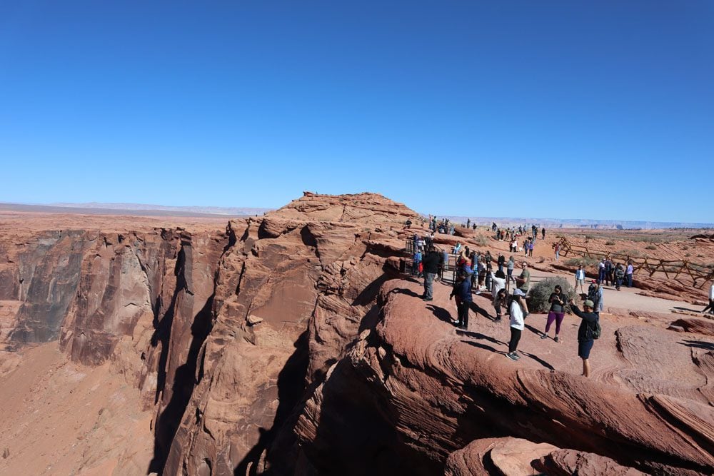 Onlookers at Horseshoe Bend