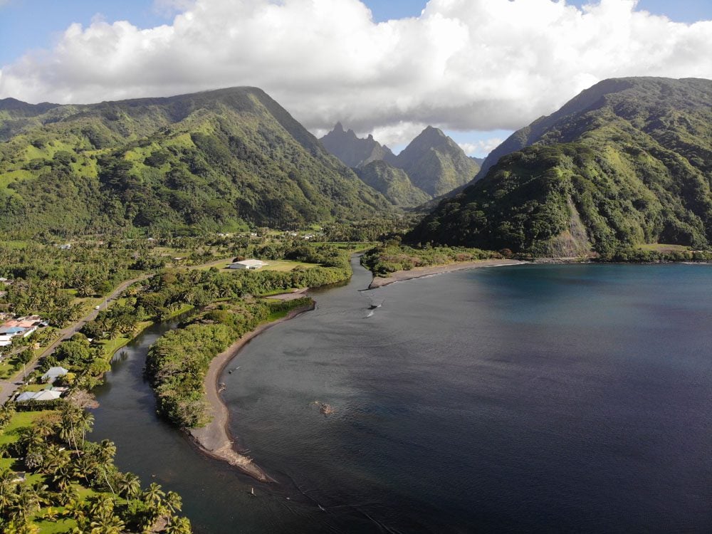 Tautira-Tahiti-French-Polynesia-aerial-view