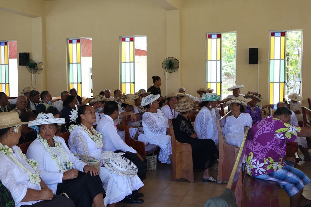 sunday church service - Tahaa French Polynesia