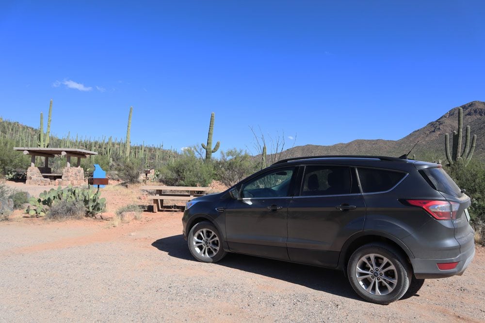 Getting around Saguaro National Park with a car