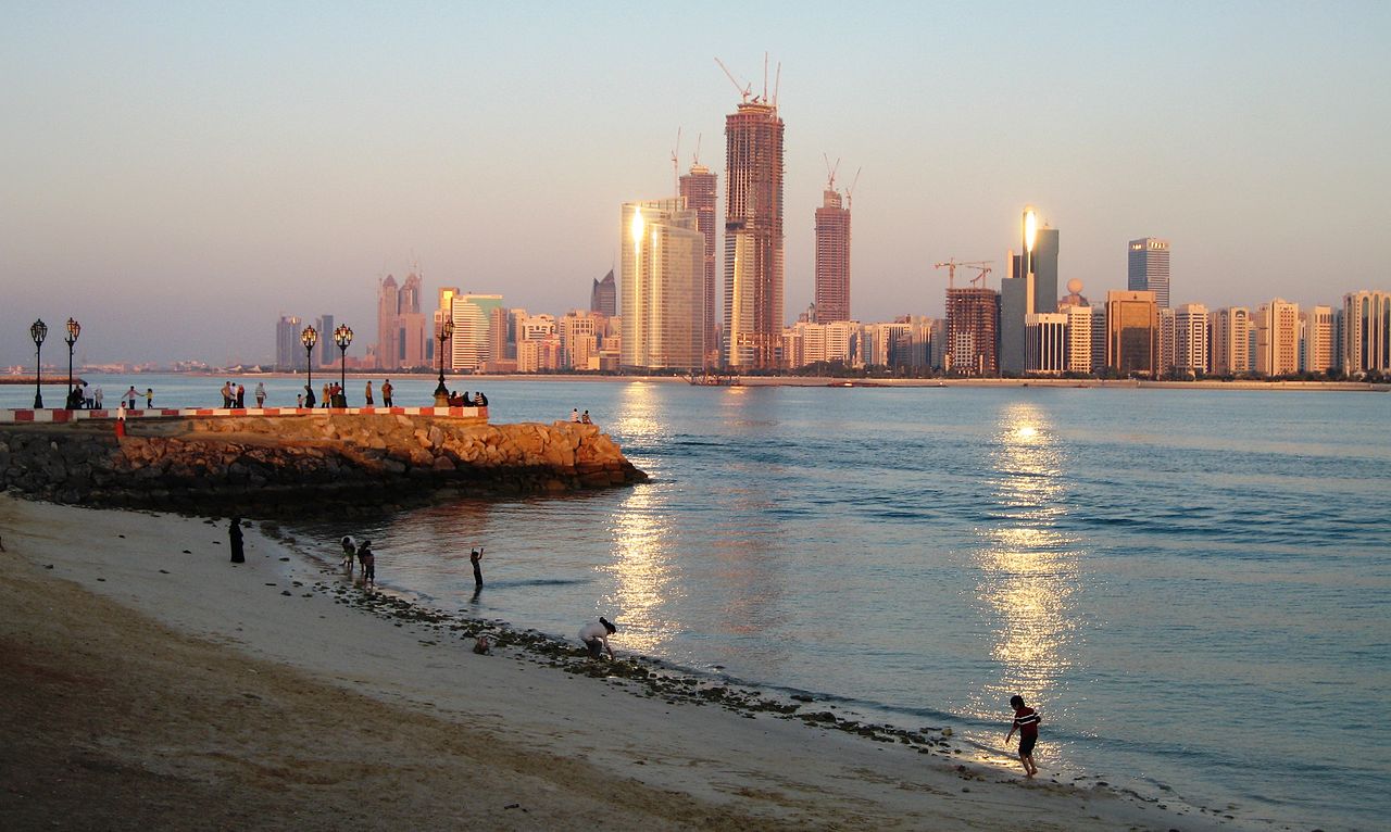Abu Dhabi by Slleong