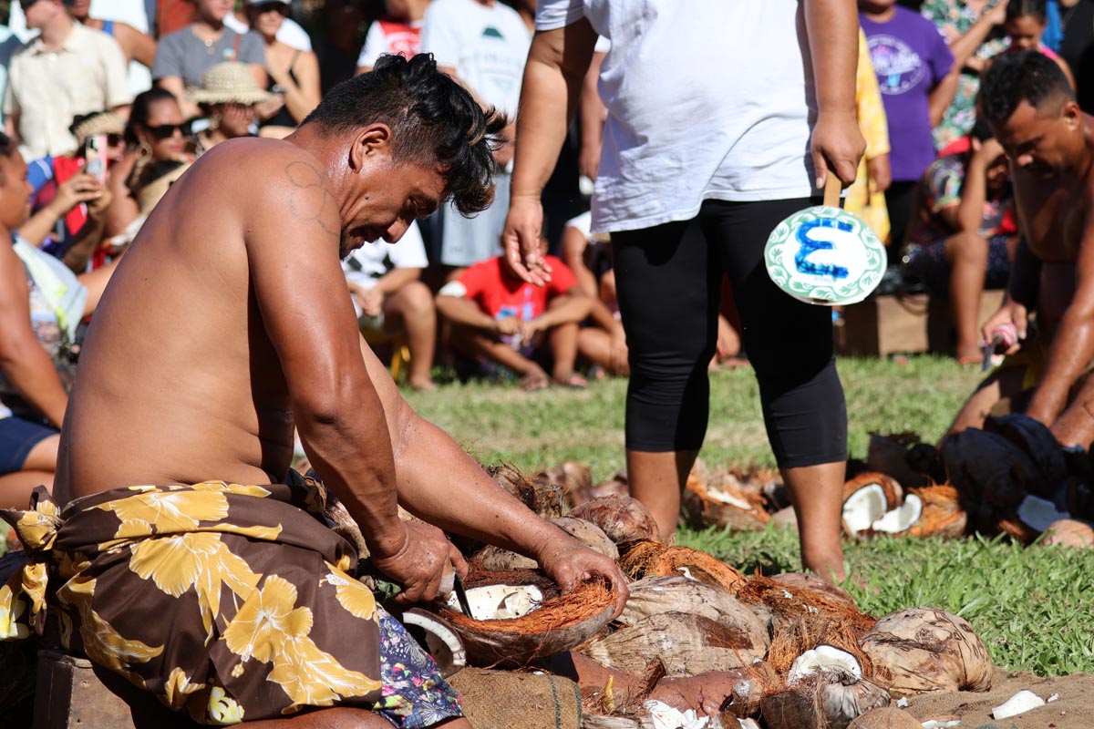 Copra competition - Heiva Festival in Tahiti