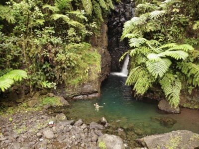 Faraura-Valley-Hike-Tahiti-waterfall-pool