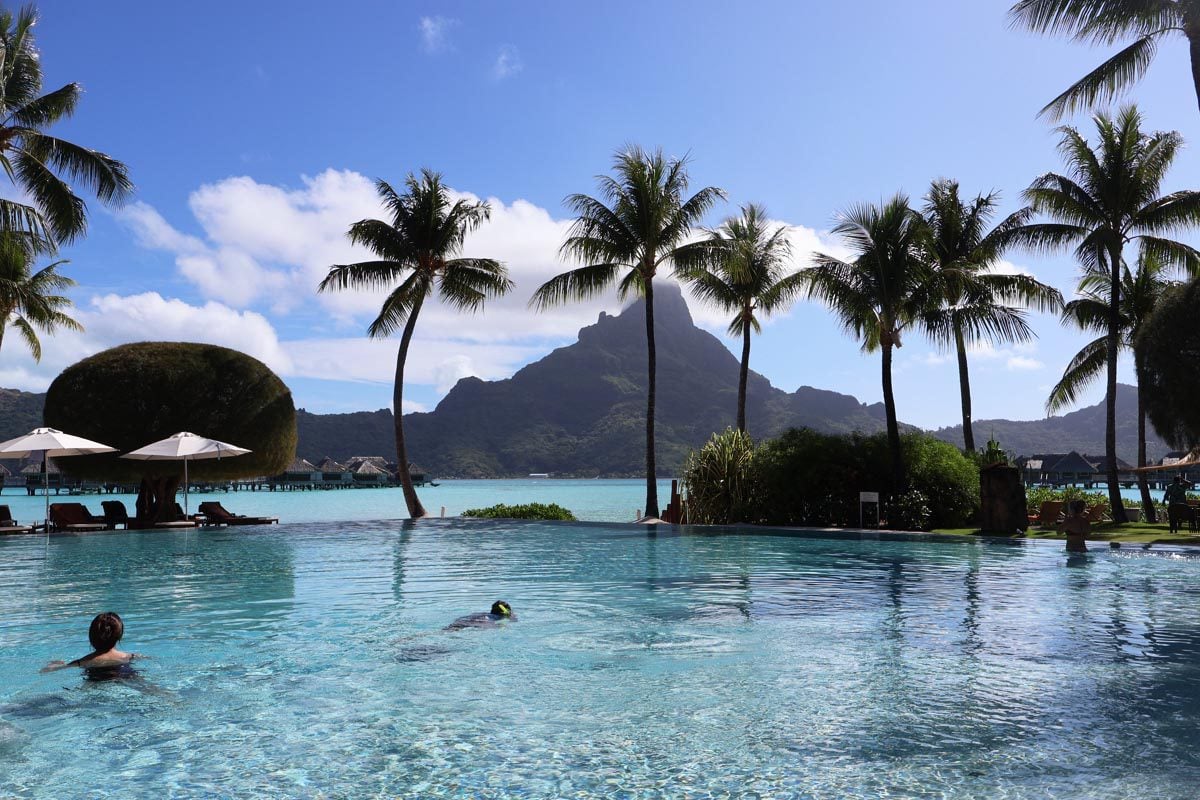 InterContinental Thalasso Resort Bora Bora - swimming pool