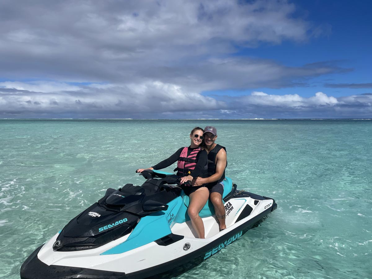 Moorea-jet-ski-tour-Avichai-and-Ella-on-jetski