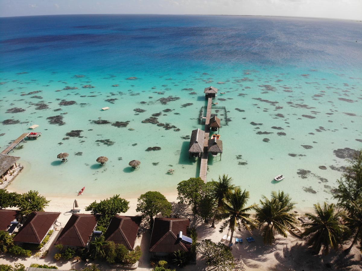 Pension-Havaiki-Lodge-Fakarava-North-French-Polyensia-aerial-view