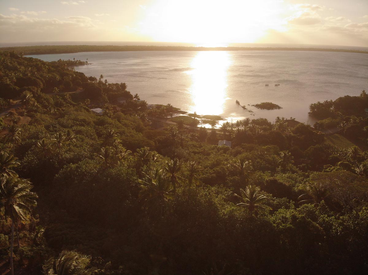 Sunset-in-Maupiti-French-Polynesia