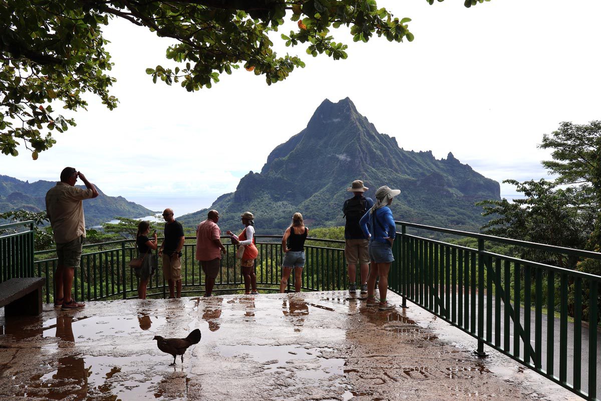 The Belvedere scenic lookout - Moorea