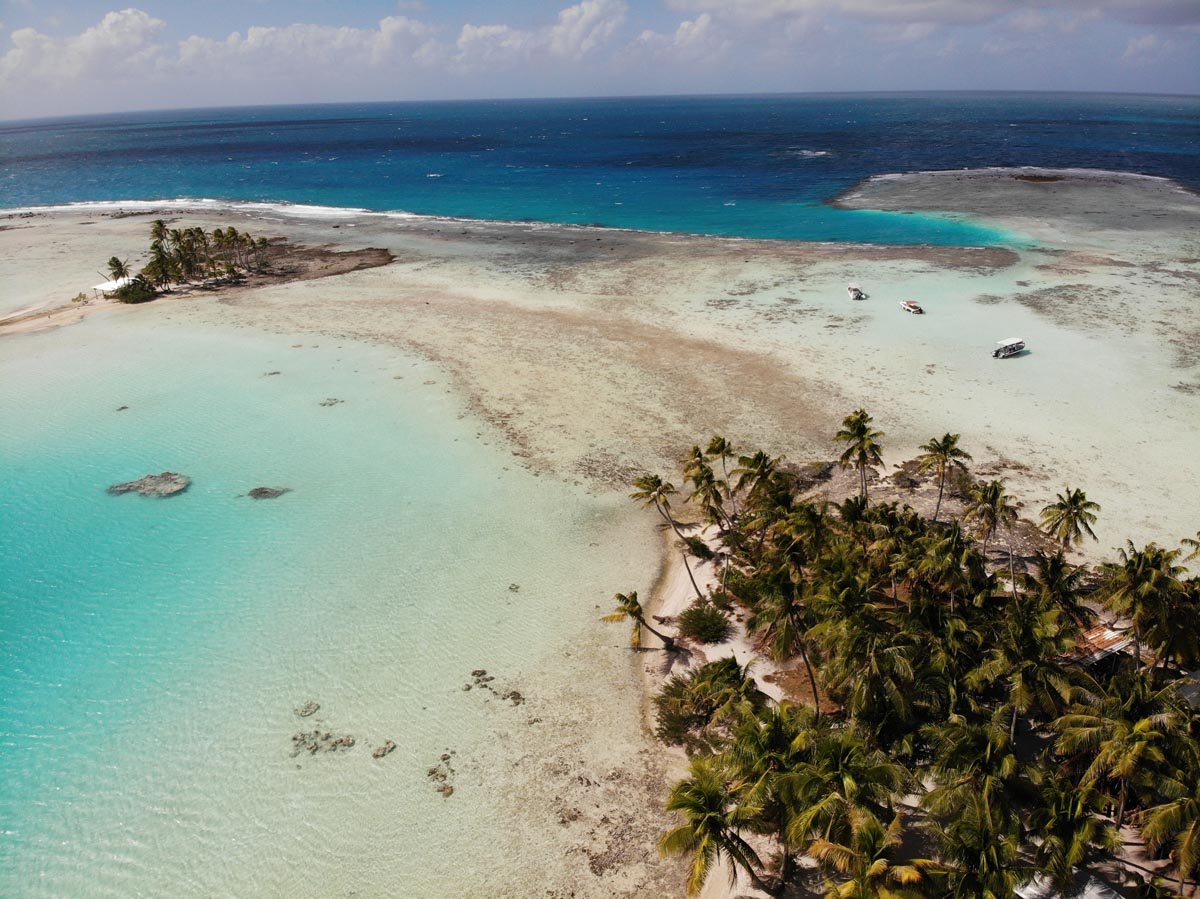 The Blue Lagoon Rangiroa - picnic area