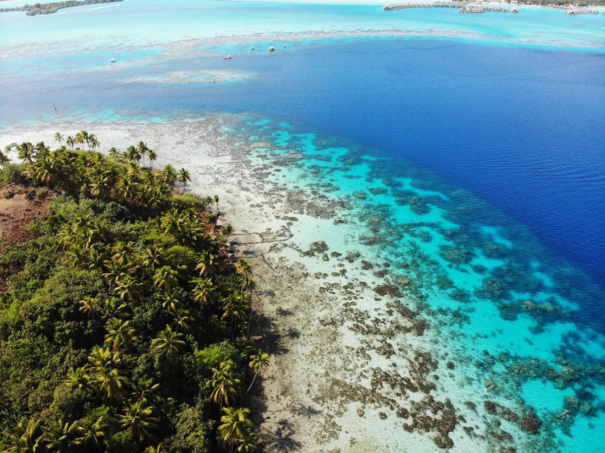 The-beach-at-Fitiuu-Point-Bora-Bora-circle-island-tour