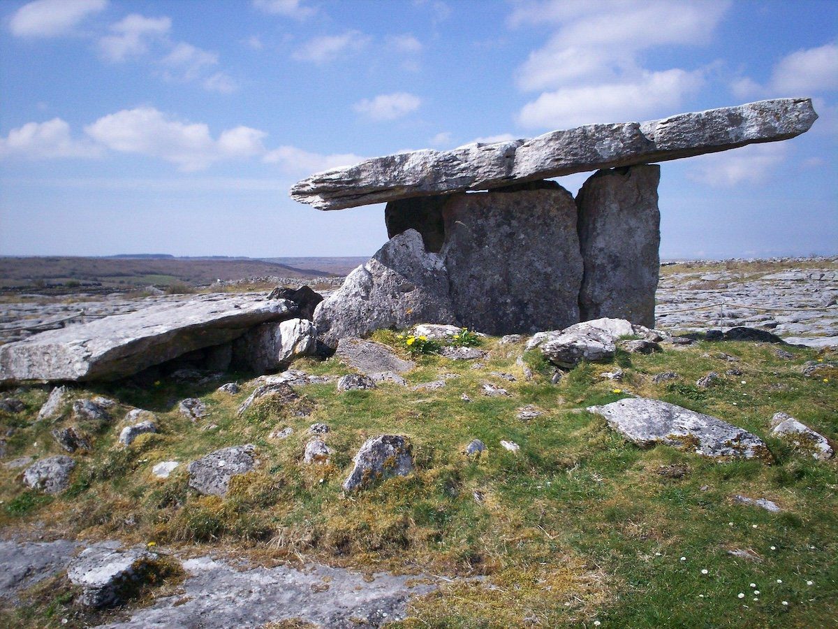 Poulnabrone Dolmen