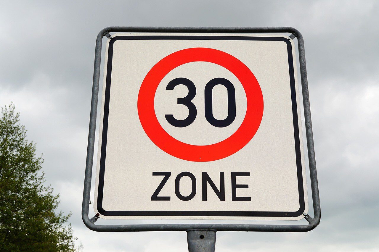 UK speed sign